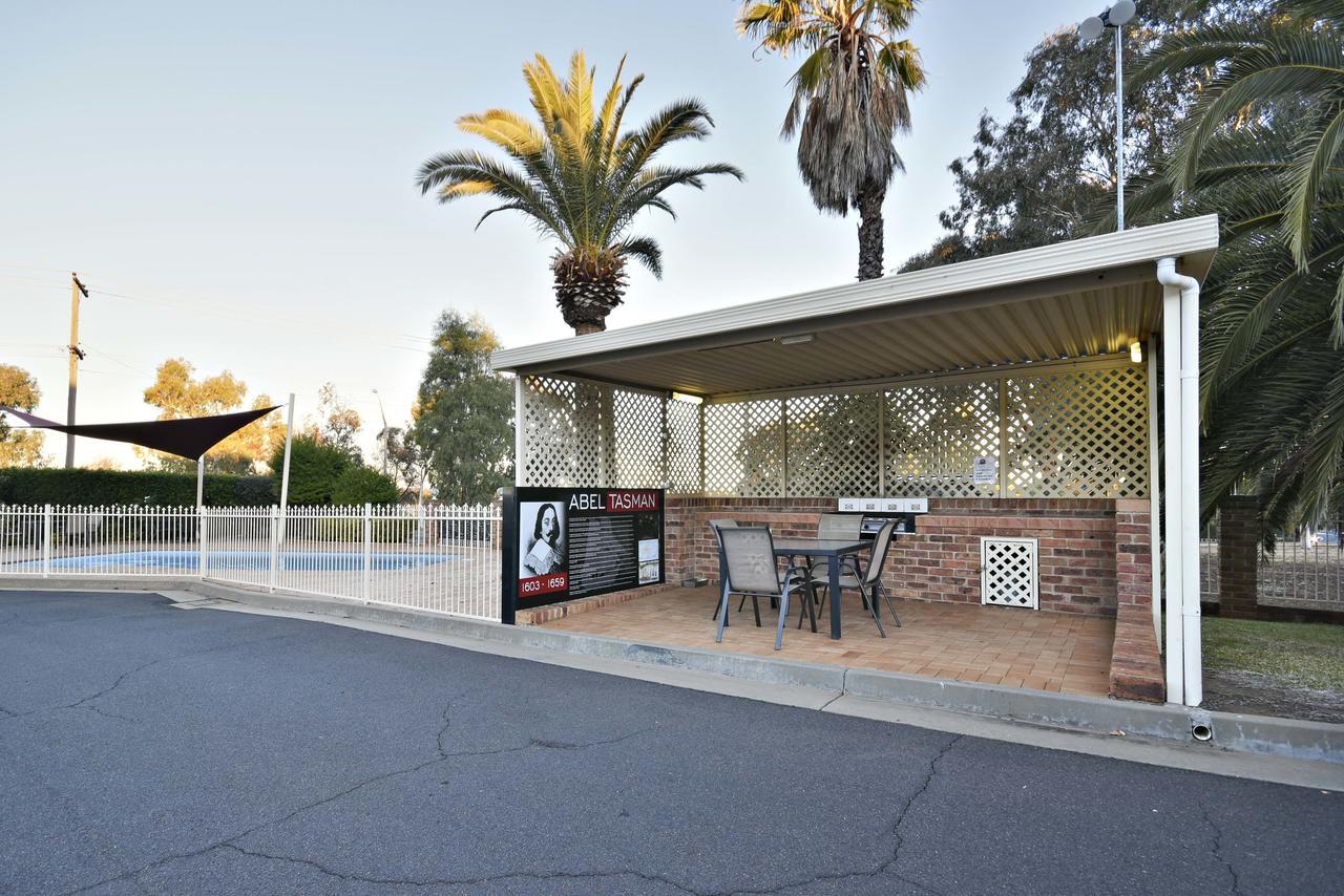 Abel Tasman Motor Inn Dubbo Exterior photo