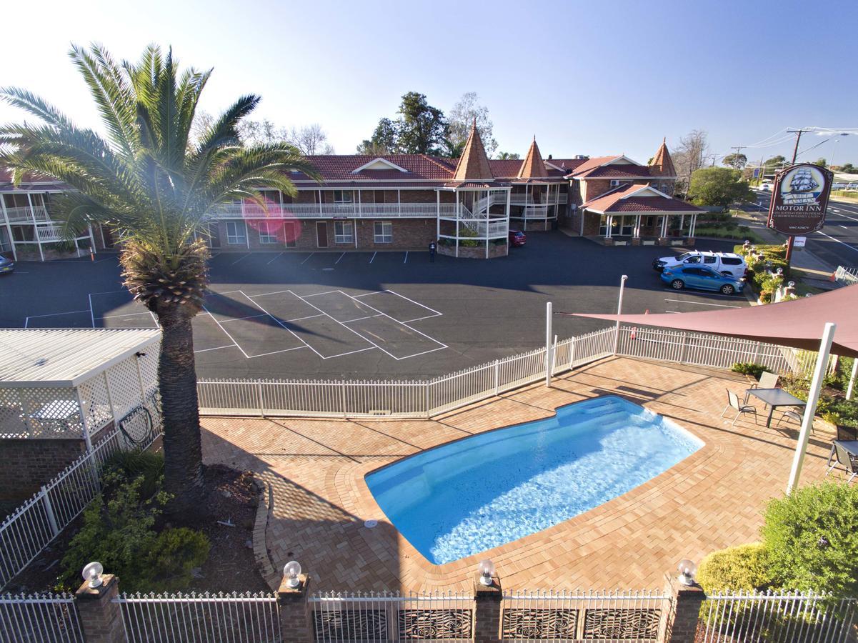 Abel Tasman Motor Inn Dubbo Exterior photo